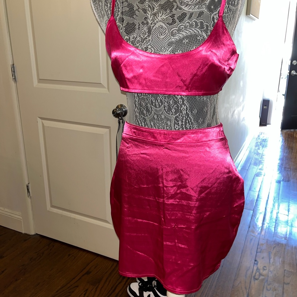 PLT satin two p/c skirt set